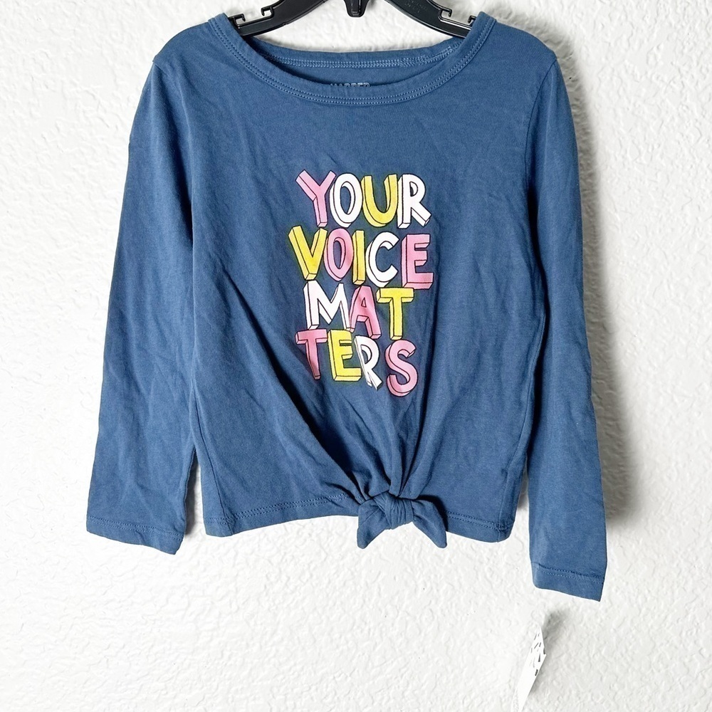 NWT Harper Canyon Blue Ling Sleeve Graphic TShirt